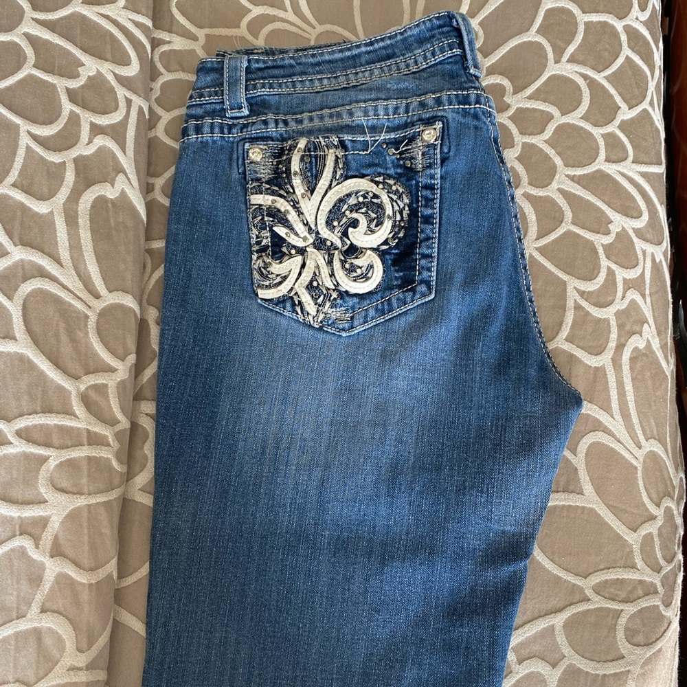 Womens Miss Me Cropped Jeans Size 36